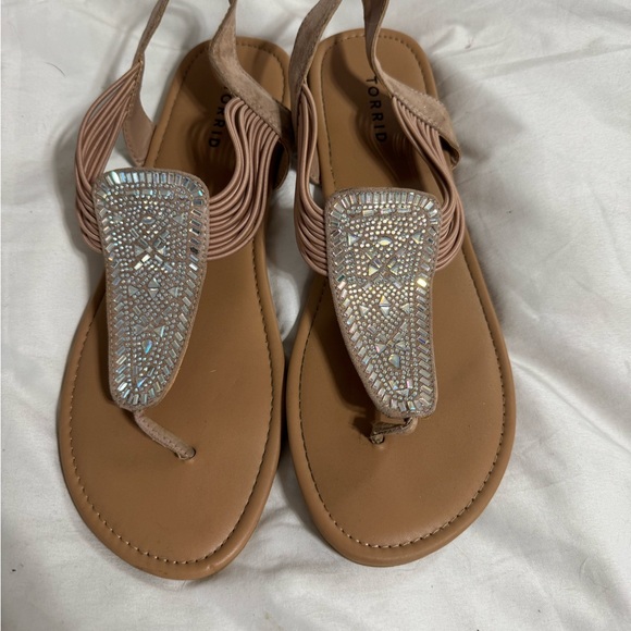 Sandals - Picture 3 of 4